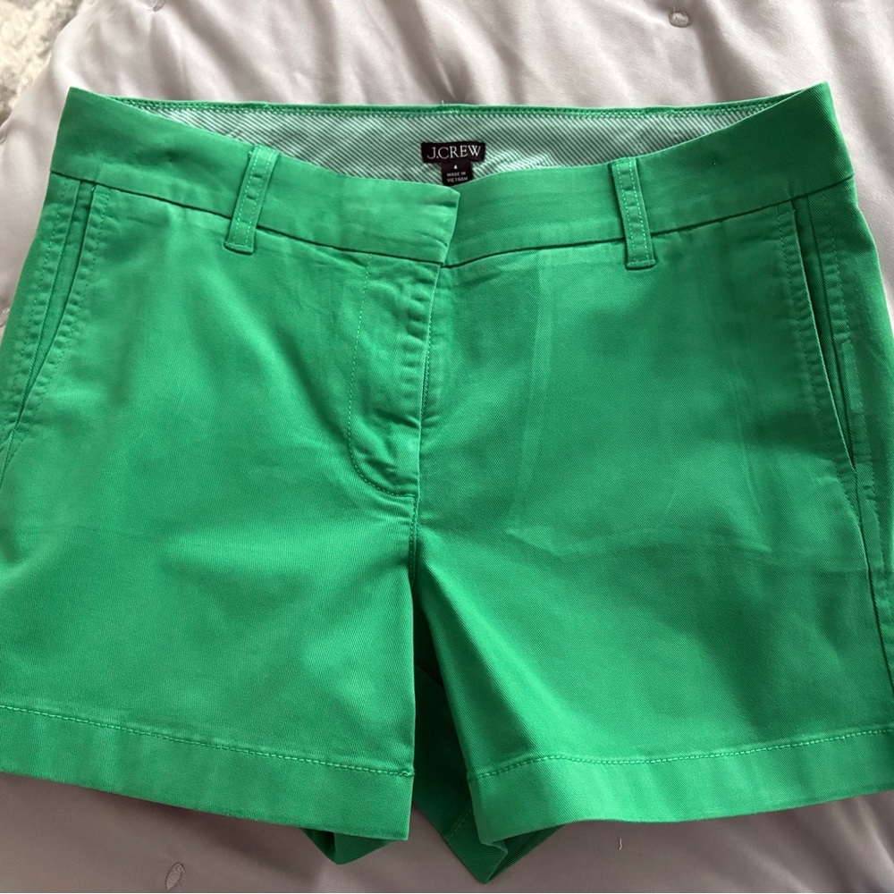 J. Crew Bright Green Women's 3.5 inch chino shorts